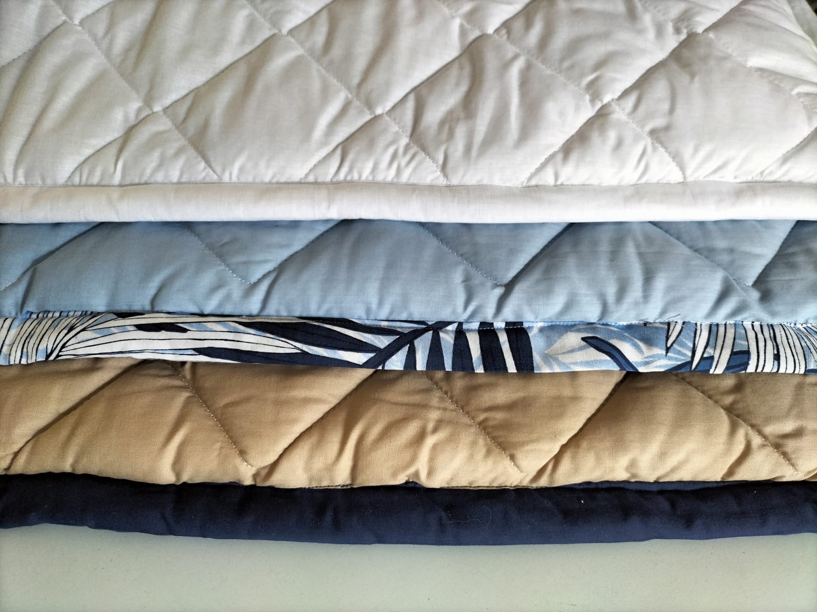 Luxury Quilts - Beds & Pillows